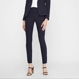Express Navy super soft twill crop pants in 8 R